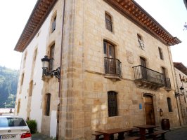 Soran jauregia, Leintz Gatzaga