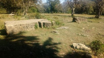 Gortasoro I Hego eta Gortasoro II Ipar zutarriak.jpg