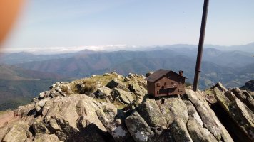 Mendaur (1131m) tontorra eta bi postontziak