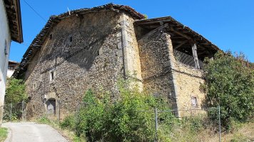 Lardia etxea, Arrarats-Basaburua