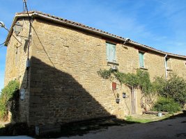 Etxea, Benegorri-Leotz