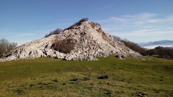 Arranoatx (1245m) Ipargorta aldetik ikusita