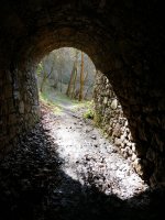 Tunela, Xorrolako trenbide zaharraren arrastoan