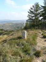 Mugarria eta 14 800+ seinalea, Sandagatako gailurrean