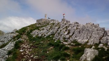 Aketegi (1548m) tontorra eta postontzia