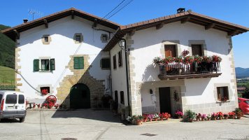 Etxea, Gorrontz-Ultzama