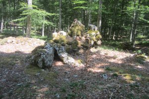 Dólmen Aubia 1 Ipar sin arboles  (Junio 2019)