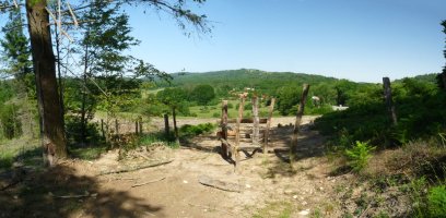 Ataka, kanpinetik hurbil