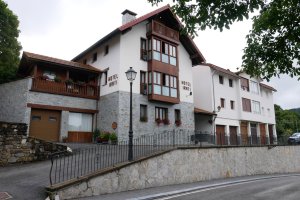 Irati ostatua, Jaurrieta