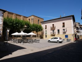 Foruen plaza, Irunberri