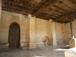 Asuncion eliza, Uztegi