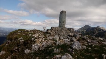 Alluitz (1034m) tontorra