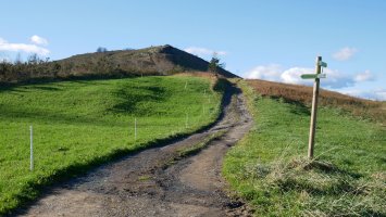 Igartzelai aldetik igotzen