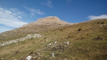 Urkute (1328m) mendia