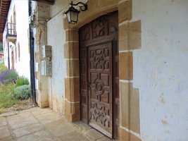 Santiago Eliza Goroetan