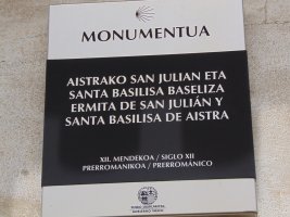 San Julian Eta Santa Basilisa de Aistra Ermita Zalduondon