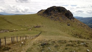 Menditxuri (1194m) hurbiltzen