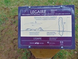 Legaire Iparraldea Trikuharria eta Menhirra