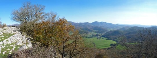 Anueko paisaiak gailurretik