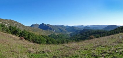 Panorama zabala Laxkarko lepotik