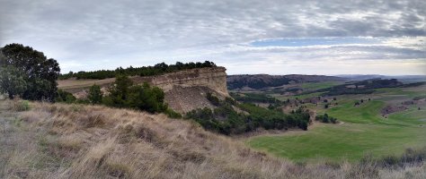 Ezkerra, Sobrepeñatik