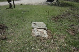 Monolito Aginarango Lepoa  (Abril 2021)