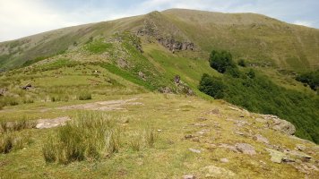 Hautza (1305m) Erregarriko zelaitik