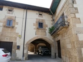 Goikara auzoko etxea, Apilaiz