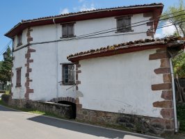 Erdiko errota, Etxalar