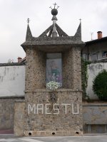 San Kristobal, Maeztuko sarreran