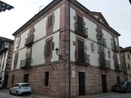 Bertiz - Ezpeleta jauregia, Doneztebe