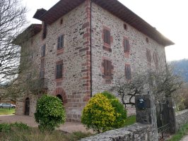 Oteitza jauregia, Doneztebe