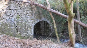 Otsobide zubia, Bertiz-Bertizarana