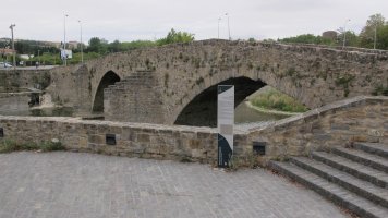 Santa Engracia zubia, Iruñea