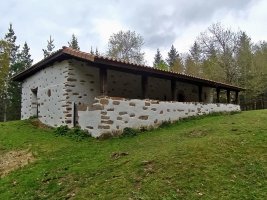 Agata Deunaren Ermita Zeanurin