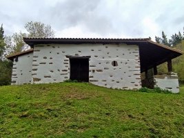 Agata Deunaren Ermita Zeanurin