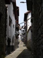 Karkalutxea kalea, Burgi