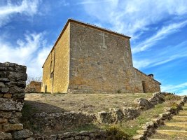 San Esteban Ermita Villamayor de Monjardinen