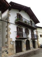 Migeltenea etxea, Artze-Donamaria