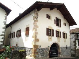 Xurionea etxea, Usarraga-Donamaria