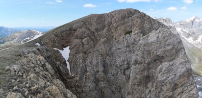 Petraficha tontorra hegoaldetik ikusita