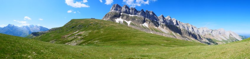 Estribiellas Tortiella aldetik ikusita