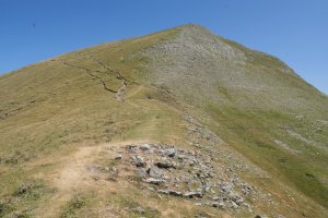 Orhi, HMko bizkarrean gora