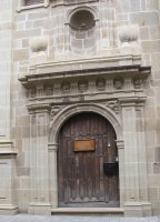 Dominikarrak komentua, Tutera