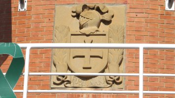 Udaletxeko armarria, Fustiñana