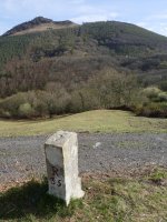 35. mugarria, Larrun