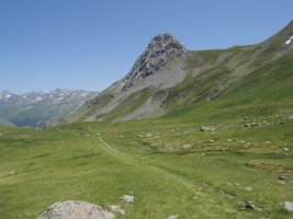 Pène de la Glère mendebaldeko larreetatik