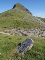 265. mugarria Arlas atzean duela