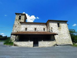 San Julian eta Santa Basilisa Eliza. Aiara (Izoria)