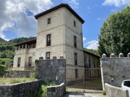 Atxa Jauregia. Aiara (Arespalditza)